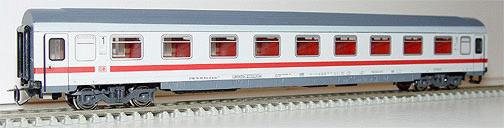 Passenger car 1st class type IC Eurofima<br /><a href='images/pictures/TT_Model/7612.jpg' target='_blank'>Full size image</a>